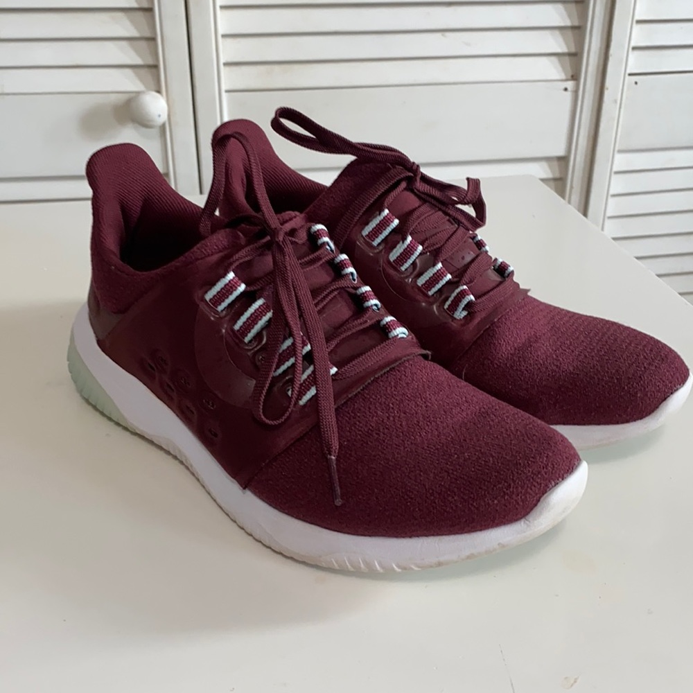 Size 7.5 Women’s Asics Ortholite Tennis Shoes